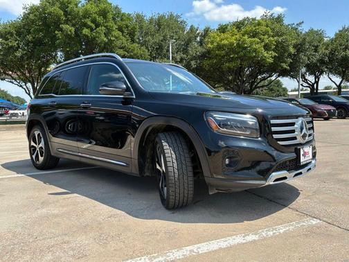 Black 2025 Mercedes-Benz GLB 250 Base