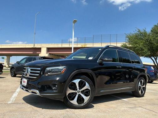 Black 2025 Mercedes-Benz GLB 250 Base