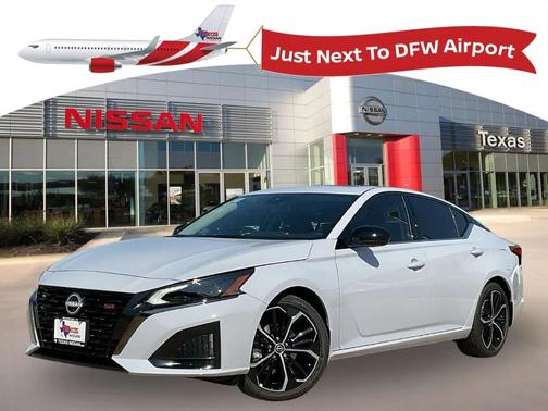 2025 Nissan Altima SR FWD