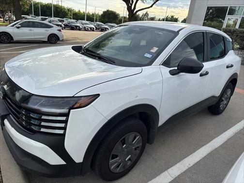 2025 Nissan Kicks S