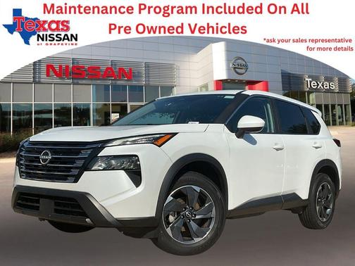 Everest White Pearl 2025 Nissan Rogue SV
