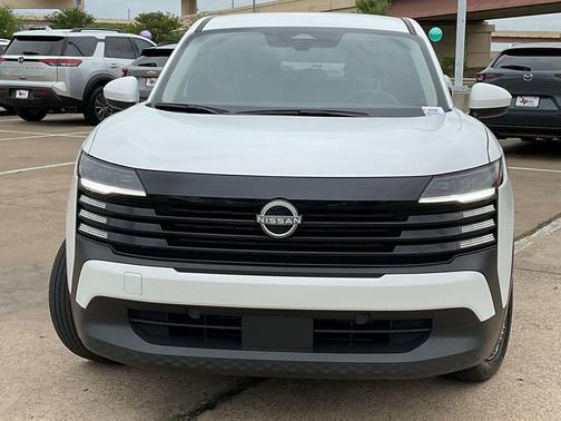 Fresh Powder 2025 Nissan Kicks SV