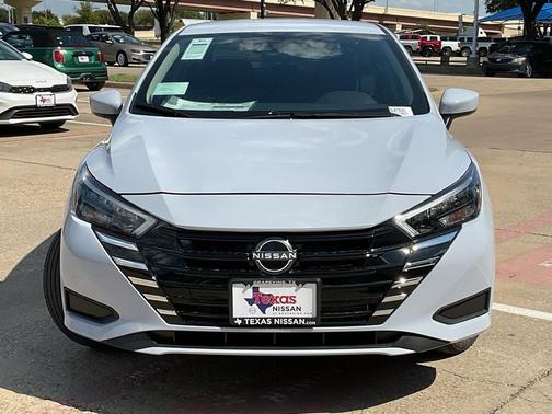2025 Nissan Versa 1.6 SV