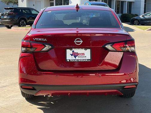 2025 Nissan Versa 1.6 SV