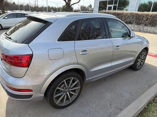 2018 Audi Q3 2.0T Premium Plus