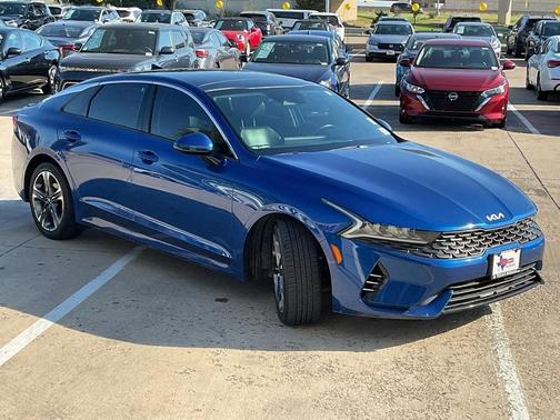 2022 Kia K5 EX