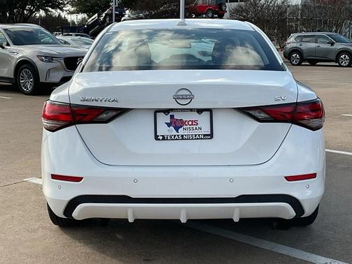 2024 Nissan Sentra SV