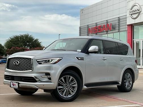 2022 INFINITI QX80 Luxe