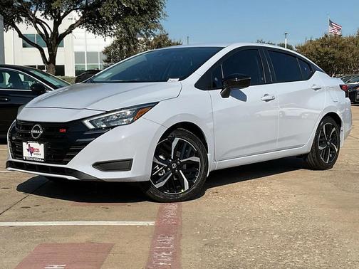 2025 Nissan Versa 1.6 S