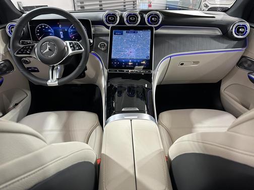 2026 Mercedes-Benz GLC 300 4MATIC