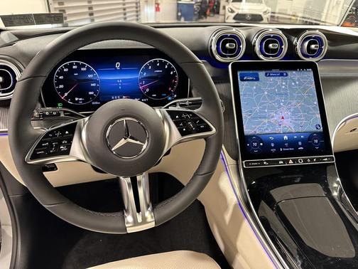 2026 Mercedes-Benz GLC 300 4MATIC