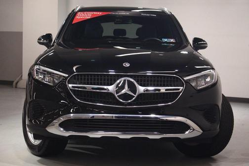 2025 Mercedes-Benz GLC 300 4MATIC