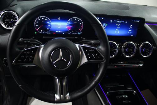 2025 Mercedes-Benz GLA 250 4MATIC