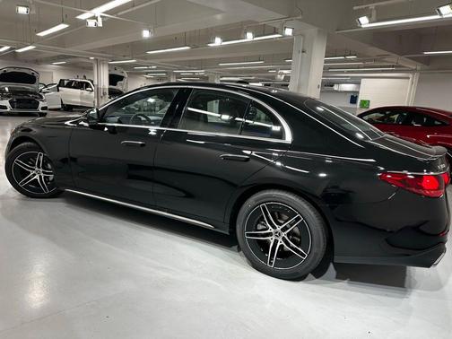 Obsidian Black 2026 Mercedes-Benz E-Class E 350