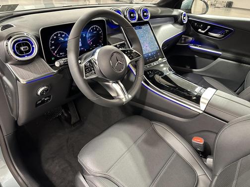 2026 Mercedes-Benz GLC 300 4MATIC