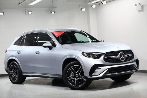 2025 Mercedes-Benz GLC 300 4MATIC