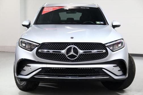2025 Mercedes-Benz GLC 300 4MATIC
