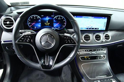 2023 Mercedes-Benz AMG C 43 4MATIC