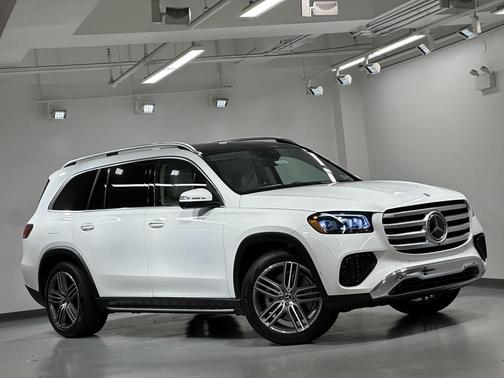 2026 Mercedes-Benz GLS 450 4MATIC
