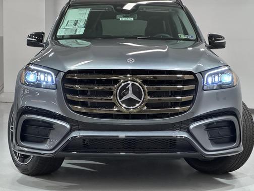 2026 Mercedes-Benz GLS 450 4MATIC