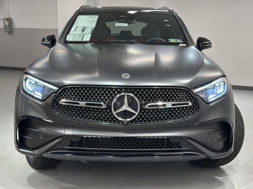 2026 Mercedes-Benz GLC 300 4MATIC