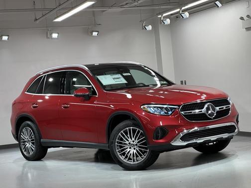 2026 Mercedes-Benz GLC 300 4MATIC