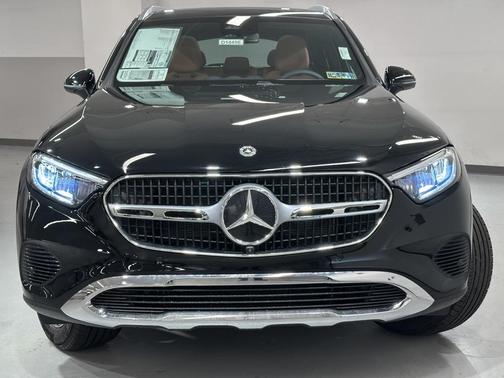 2026 Mercedes-Benz GLC 300 4MATIC