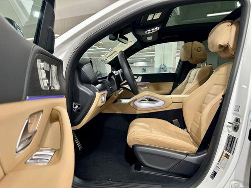 Polar White 2026 Mercedes-Benz GLS 450 4MATIC