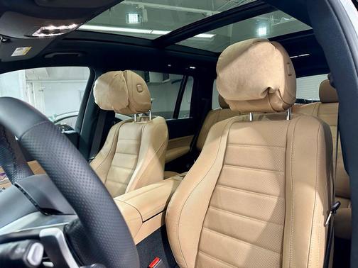 Polar White 2026 Mercedes-Benz GLS 450 4MATIC