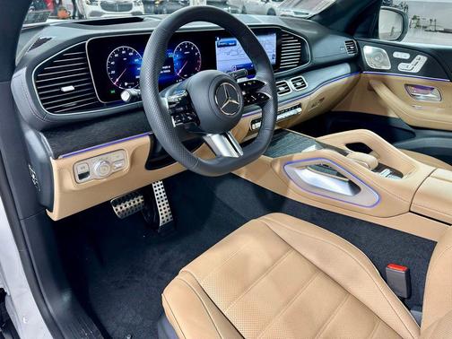Polar White 2026 Mercedes-Benz GLS 450 4MATIC