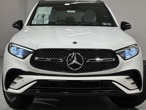2026 Mercedes-Benz GLC 300 4MATIC