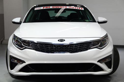 Snow White Pearl 2019 Kia Optima LX