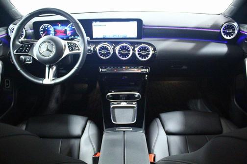 2025 Mercedes-Benz CLA 250 4MATIC
