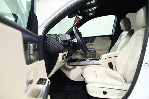 2025 Mercedes-Benz GLB 250 4MATIC