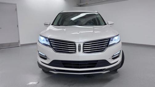 White Platinum Clearcoat Metallic 2018 Lincoln MKC Reserve