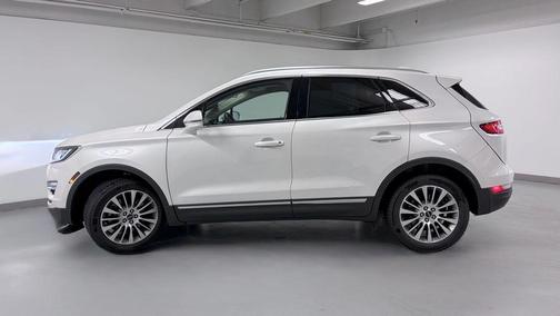 White Platinum Clearcoat Metallic 2018 Lincoln MKC Reserve