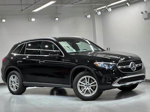 2025 Mercedes-Benz GLC 300 4MATIC