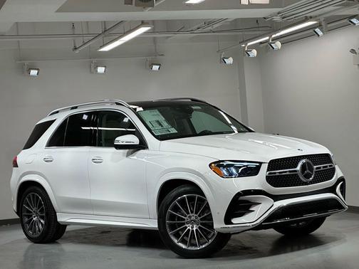 Polar White 2026 Mercedes-Benz GLE 450 4MATIC