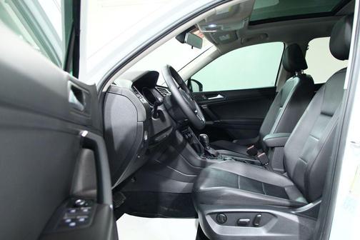 2020 Volkswagen Tiguan 2.0T SE 4MOTION