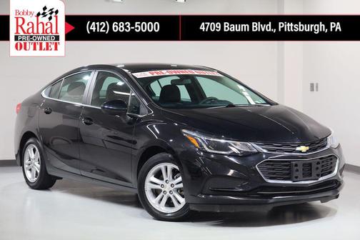 Mosaic Black Metallic 2018 Chevrolet Cruze LT