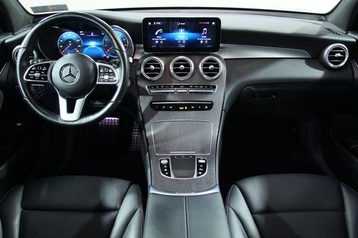 Black 2022 Mercedes-Benz GLC 300 4MATIC