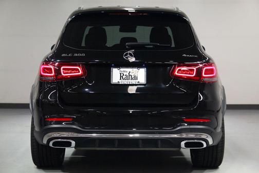 Black 2022 Mercedes-Benz GLC 300 4MATIC