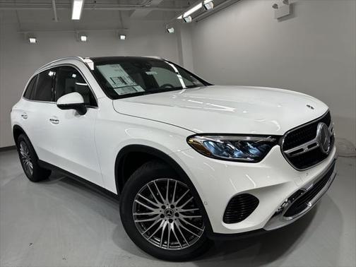 2025 Mercedes-Benz GLC 300 4MATIC