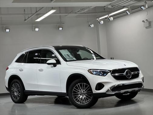 2025 Mercedes-Benz GLC 300 4MATIC
