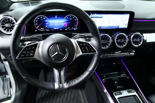 2025 Mercedes-Benz GLB 250 4MATIC