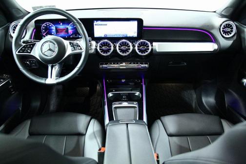 2025 Mercedes-Benz GLB 250 4MATIC