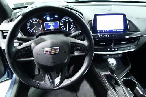 2023 Cadillac CT4 Luxury