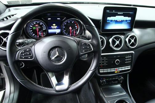 2018 Mercedes-Benz GLA 250 4MATIC