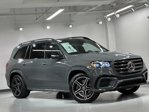 2026 Mercedes-Benz GLS 450 4MATIC