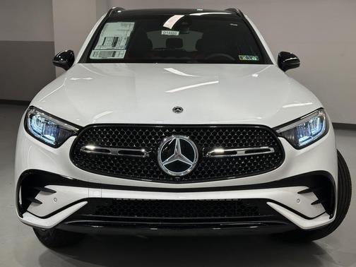 2026 Mercedes-Benz GLC 300 4MATIC